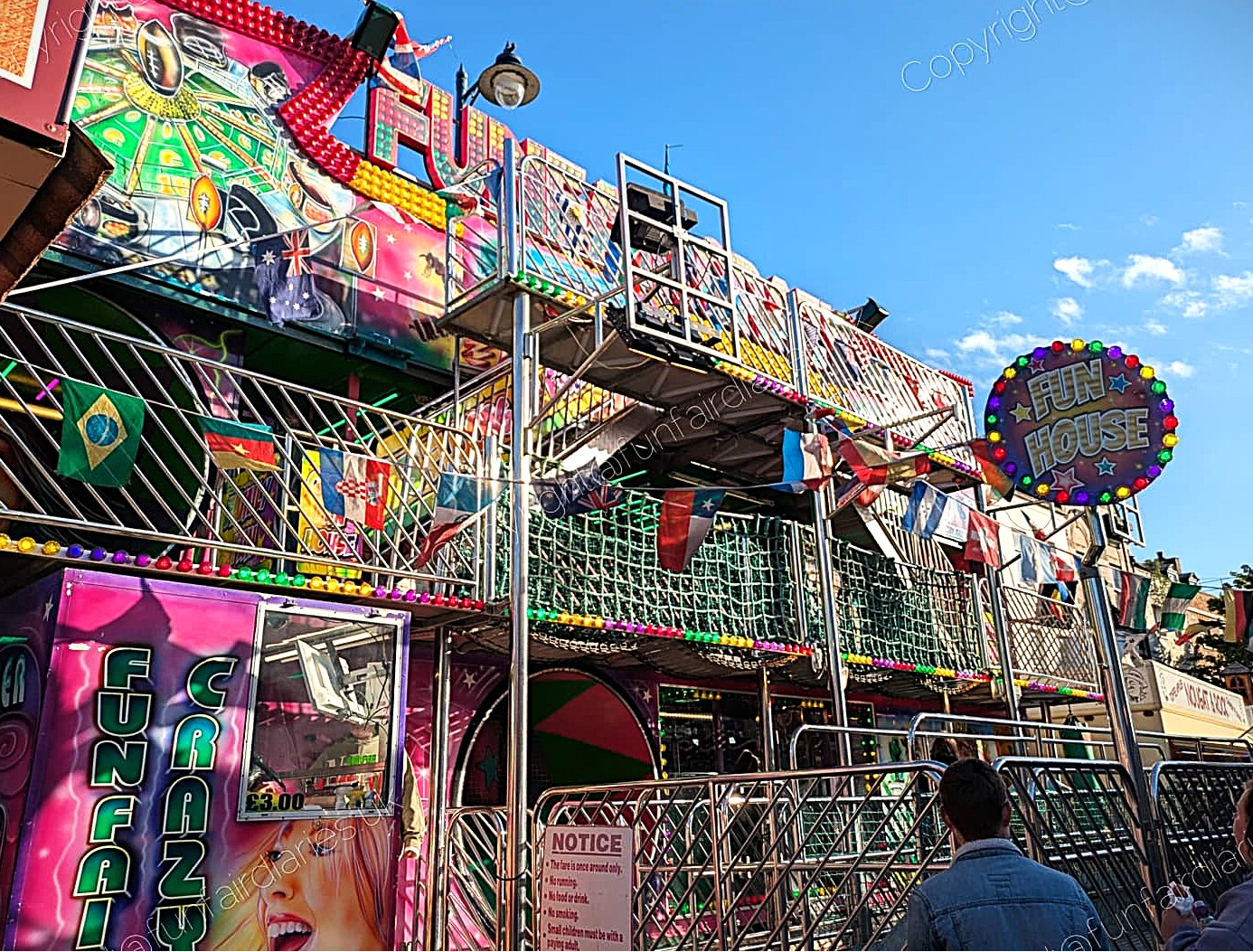 Asa Johnsons Funfair Crazy 